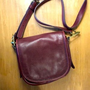 Small Fossil leather purse